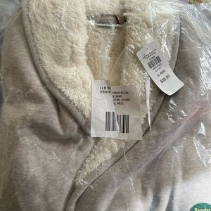 Women’s XL L.L. Bean jacket.  Gray and white color